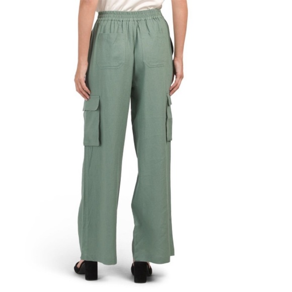 7 FOR ALL MANKIND Linen Blend Wide
Leg Cargo Pants - Picture 3 of 15